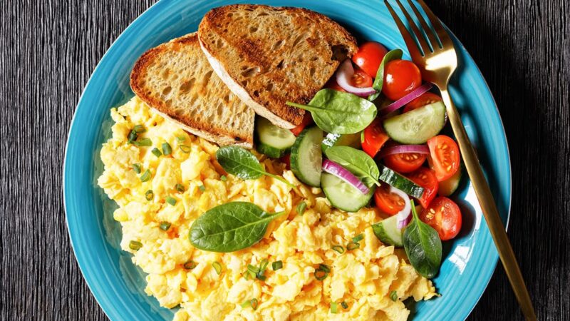 Harrisa scrambled eggs